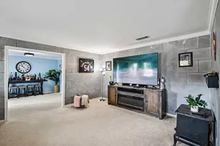 5618 Green Springs Dr, Houston, TX 77066 - Photo 7