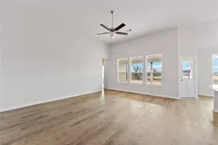 1285 Westfork Dr, Sealy, TX 77474 - Photo 7