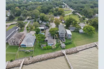 3709 Bayshore Drive #1-12, Bacliff, TX 77518 - Photo 3