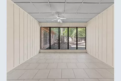 208 Cliffbrook Lane, Cleveland, TX 77327 - Photo 9