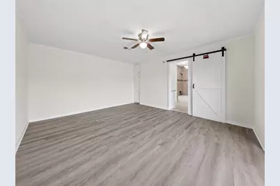 208 Cliffbrook Lane, Cleveland, TX 77327 - Photo 11