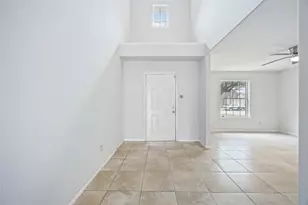 8519 Windy Thicket Ln, Cypress, TX 77433 - Photo 3