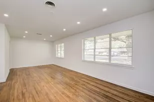 8939 Rockhurst Dr, Houston, TX 77080 - Photo 15