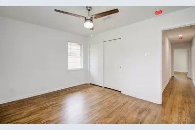 8939 Rockhurst Drive, Houston, TX 77080 - Photo 19