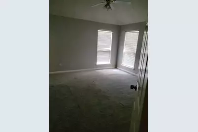 208 Canterbury Drive, Conroe, TX 77303 - Photo 5