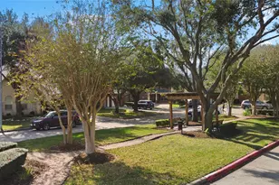 1762 Lakeside Enclave Dr, Houston, TX 77077 - Photo 43