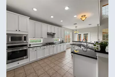 1762 Lakeside Enclave Drive, Houston, TX 77077 - Photo 15