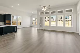 18822 Eastwood Rdg Ct, Crosby, TX 77532 - Photo 5