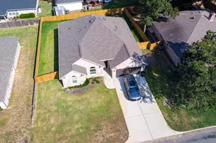 1460 River Oaks Dr, Huntsville, TX 77340 - Photo 35