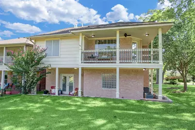 112 Harbour Town Drive, Conroe, TX 77356 - Photo 33