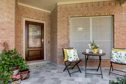 112 Harbour Town Drive, Conroe, TX 77356 - Photo 3