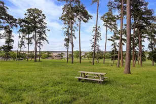 112 Harbour Town Dr, Conroe, TX 77356 - Photo 47