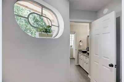 112 Harbour Town Drive, Conroe, TX 77356 - Photo 27