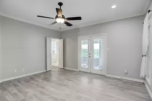 112 Harbour Town Dr, Conroe, TX 77356 - Photo 17