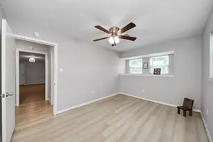 308 Wildwood Ln, Conroe, TX 77301 - Photo 31