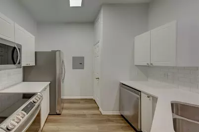 3045 Marina Bay Drive Drive #12201, League City, TX 77573 - Photo 7