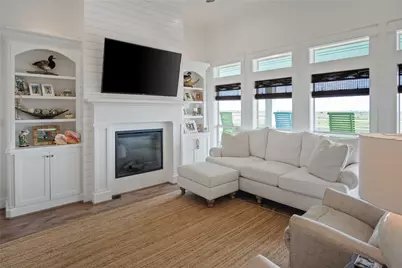 1180 Lagoon Drive, Crystal Beach, TX 77650 - Photo 11