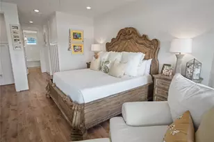 1180 Lagoon Dr, Crystal Beach, TX 77650 - Photo 17