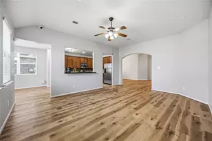 21211 Mandarin Glen Cir, Spring, TX 77388 - Photo 5