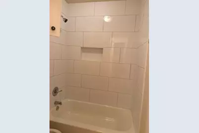 10118 Kirkbluff Drive, Houston, TX 77089 - Photo 9