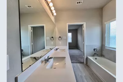 10406 Milford Woods Lane, Tomball, TX 77375 - Photo 21