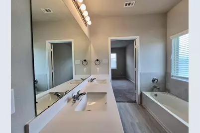 10406 Milford Woods Lane, Tomball, TX 77375 - Photo 11