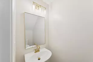 218 Diamond Bay Dr, Dickinson, TX 77539 - Photo 17