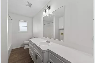 506 Oklahoma Avenue, Bacliff, TX 77518 - Photo 17