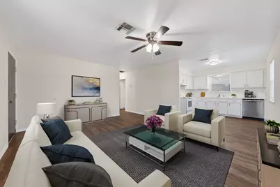 506 Oklahoma Avenue, Bacliff, TX 77518 - Photo 5