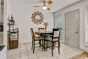 13710 Wood River Dr, Houston, TX 77085 - Photo 9