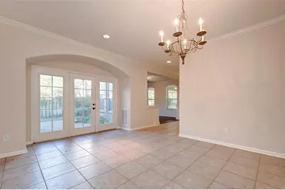 34 N Longsford Circle, The Woodlands, TX 77382 - Photo 11