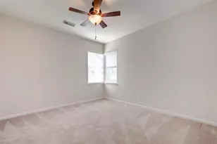 34 N Longsford Cir, The Woodlands, TX 77382 - Photo 35