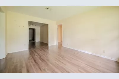 513 Frankie Street, Wharton, TX 77488 - Photo 9