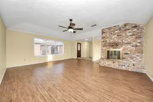 17707 Gimbals Way, Crosby, TX 77532 - Photo 9