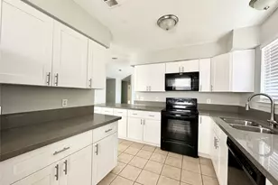 6722 Kearney Dr, Richmond, TX 77469 - Photo 9