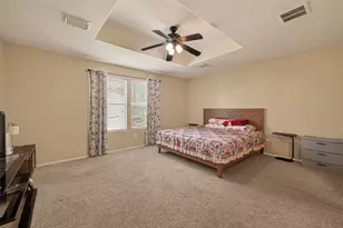 8907 Rainesville Ln, Houston, TX 77075 - Photo 9