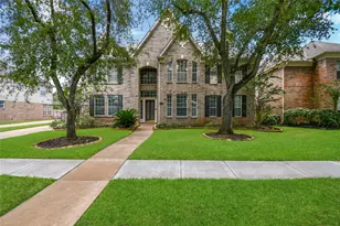 1519 Meadow Sweet Dr, Sugar Land, TX 77479 - Photo 5