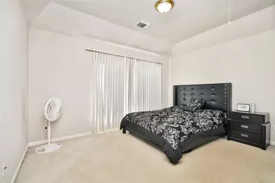 1519 Meadowsweet Drive, Sugar Land, TX 77479 - Photo 13