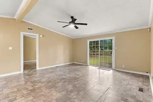 11014 Autumn Bend Dr, Conroe, TX 77303 - Photo 15
