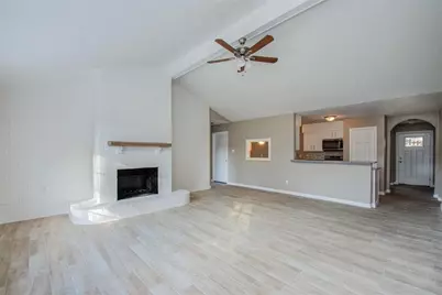 10510 Rancho Bernardo Lane, Sugar Land, TX 77498 - Photo 7