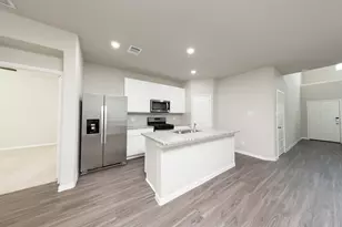3874 Avalon Ln, Conroe, TX 77301 - Photo 5