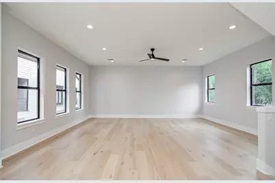 7016 Staffordshire Boulevard #F, Houston, TX 77030 - Photo 9