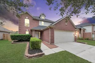 7238 Foxshadows Ln, Humble, TX 77338 - Photo 1