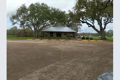 801 Wagon Wheel Trail, Angleton, TX 77515 - Photo 19