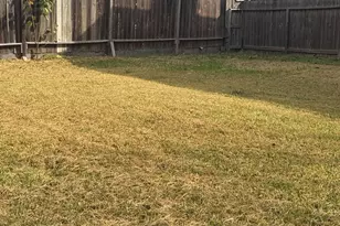 16410 Amy Ridge Rd, Houston, TX 77053 - Photo 13