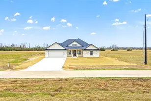 537 Chuckwagon Trail, Angleton, TX 77515 - Photo 33