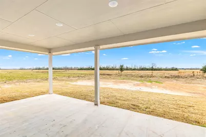 537 Chuckwagon Trail, Angleton, TX 77515 - Photo 31