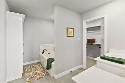 537 Chuckwagon Trail, Angleton, TX 77515 - Photo 19