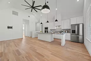 1206 Prince St, Houston, TX 77008 - Photo 9