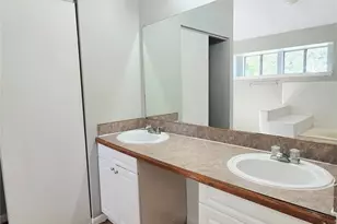18127 Dinner Creek Dr, Katy, TX 77449 - Photo 11